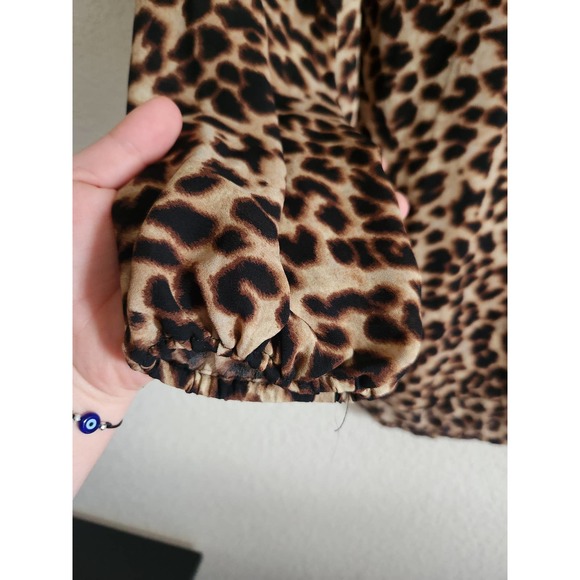 Torrid Leopard Print Long Sleeve Womens Blouse 00 - Picture 5 of 7